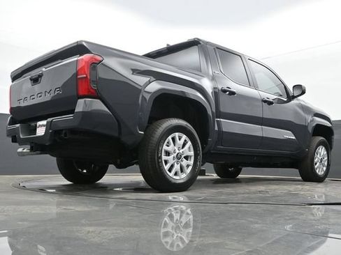 Used 2025 Toyota Tacoma SR5 RWD image 24