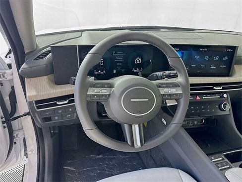 New 2025 Hyundai Sonata SEL image 14