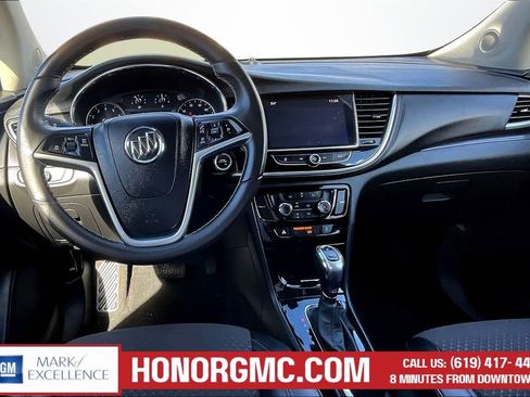 Used 2020 Buick Encore Preferred image 8