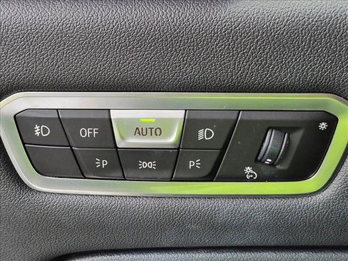 Used 2020 BMW X5 sDrive40i w/ M Sport Package RWD image 10