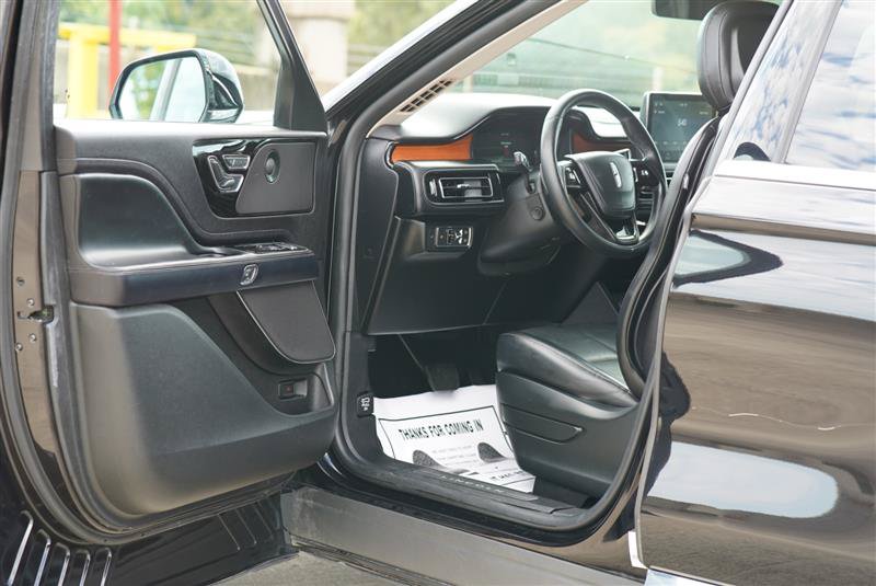 Used 2020 Lincoln Aviator Reserve AWD/4WD image 41