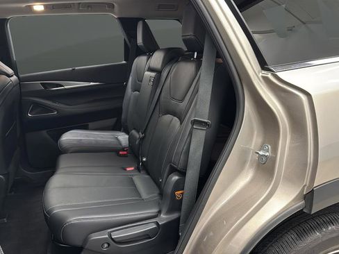 Used 2025 INFINITI QX60 Luxe AWD/4WD image 23