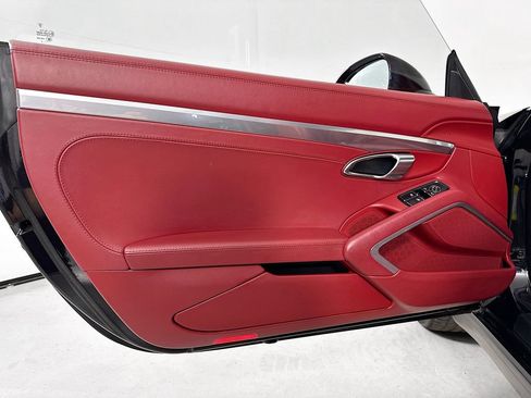 Used 2015 Porsche 911 Carrera RWD image 14