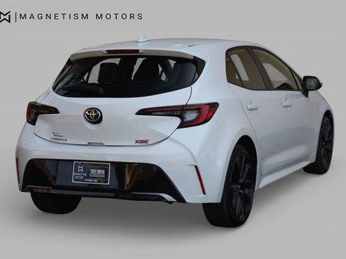 Used 2023 Toyota Corolla XSE FWD image 7