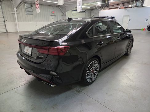 Used 2022 Kia Forte GT FWD image 8