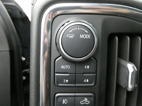 Used 2021 Chevrolet Silverado 3500 LTZ image 24