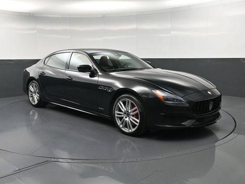 Used 2020 Maserati Quattroporte S GranSport Q4 AWD/4WD image 10