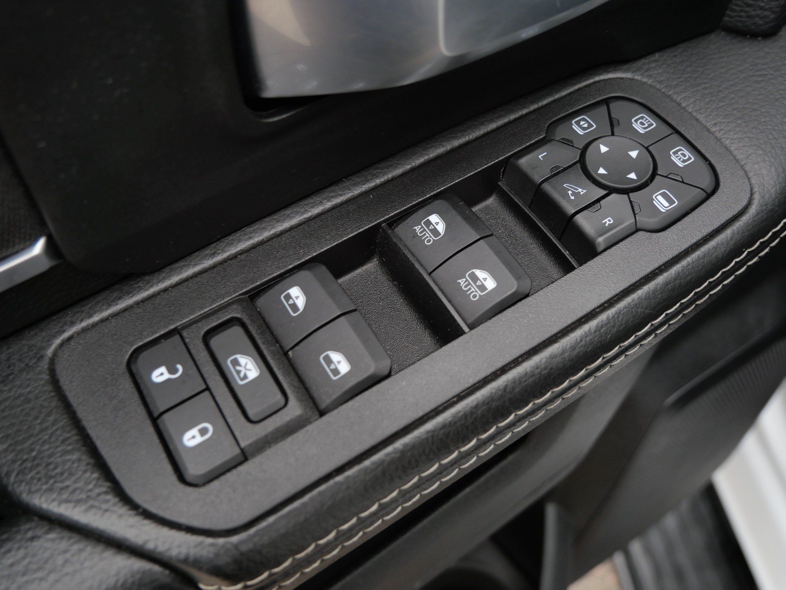 Used 2025 RAM 3500 Big Horn AWD/4WD image 23
