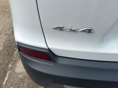 Used 2019 Jeep Cherokee Limited AWD/4WD image 7