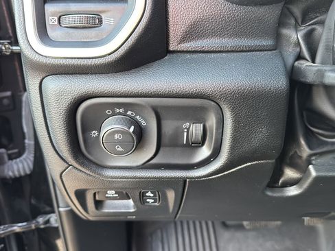 Used 2023 RAM 1500 Big Horn image 21