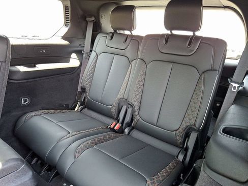 Used 2021 Jeep Grand Cherokee L Summit AWD/4WD image 13