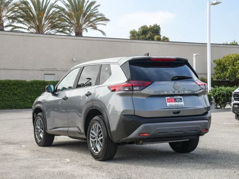 Used 2023 Nissan Rogue S FWD image 7