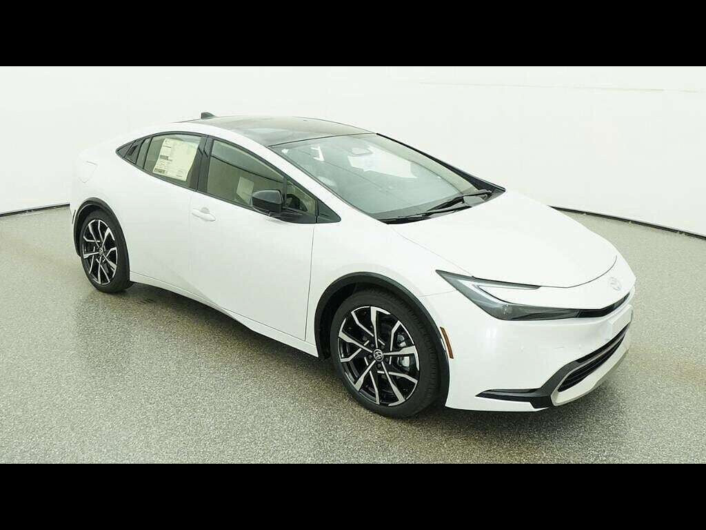 New 2026 Toyota Prius Plug-In Hybrid FWD image 63