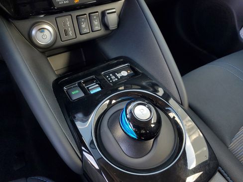 New 2025 Nissan Leaf SV Plus image 16