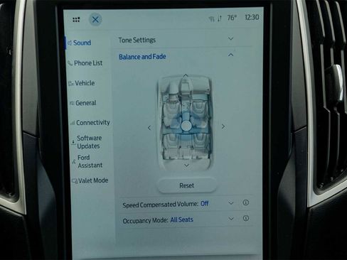 Used 2022 Ford Edge SEL w/ Convenience Package image 16