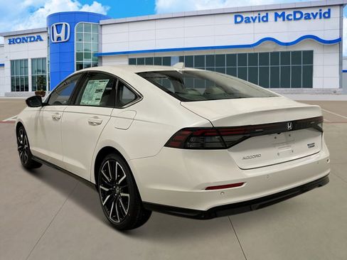 New 2025 Honda Accord Touring image 4