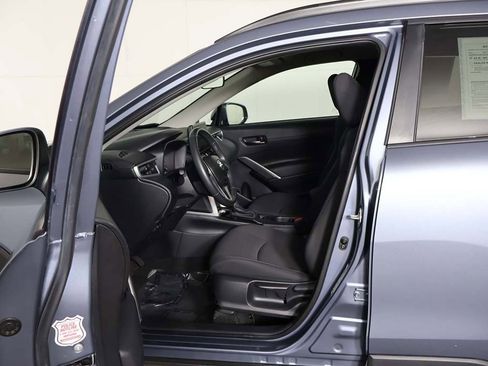 Used 2024 Toyota Corolla Cross LE image 26