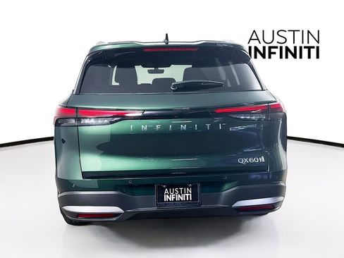 Certified 2026 INFINITI QX60 Luxe w/ Cargo Package AWD/4WD image 8