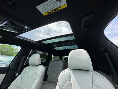 New 2026 Kia Sorento SX Prestige AWD/4WD image 43