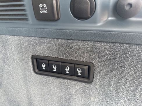 Used 2022 Jeep Grand Wagoneer Series III w/ Rear Seat Video Group 1 image 50