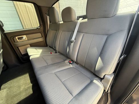 Used 2011 Ford F150 XLT w/ XLT Chrome Pkg AWD/4WD image 12