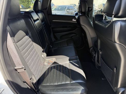Used 2019 Jeep Grand Cherokee Limited X AWD/4WD image 8