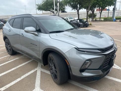 Used 2024 Chevrolet Blazer RS w/ Driver Confidence II Package image 3