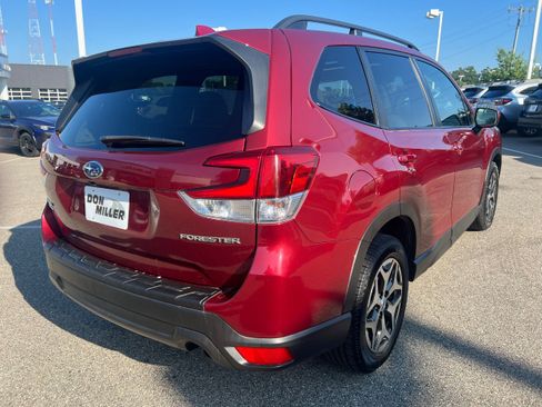Used 2020 Subaru Forester Premium w/ Popular Package #1 AWD/4WD image 7