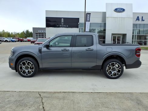 New 2026 Ford Maverick Lariat AWD/4WD image 2