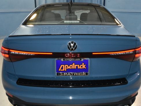 New 2026 Volkswagen Jetta GLI Autobahn FWD image 21