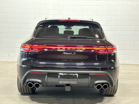 Certified 2026 Porsche Macan S AWD/4WD image 8