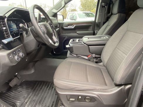 Used 2024 Chevrolet Silverado 1500 RST image 14