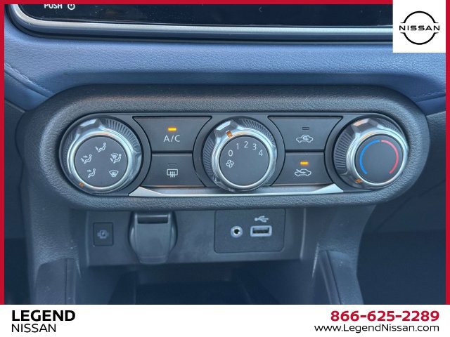 Used 2025 Nissan Versa SV w/ Trunk Package FWD image 26