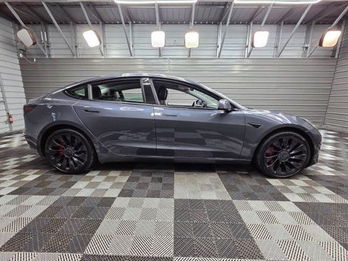 Used 2022 Tesla Model 3 Performance AWD/4WD image 9