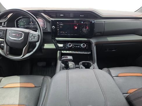 Used 2023 GMC Sierra 1500 AT4 w/ AT4 Preferred Package AWD/4WD image 12