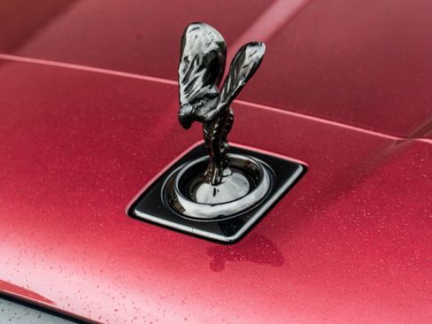 Used 2022 Rolls-Royce Cullinan Black Badge w/ Dark Exterior Package image 18