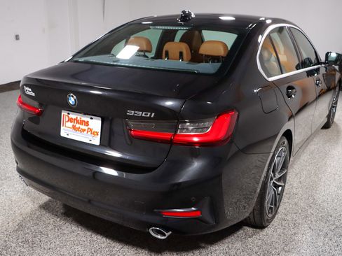 Used 2021 BMW 330i Sedan image 7