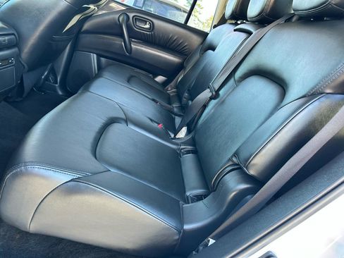 Used 2021 Nissan Armada SV AWD/4WD image 15