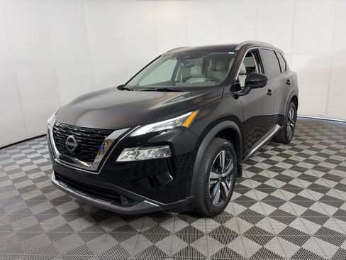 Certified 2023 Nissan Rogue SL AWD/4WD image 2
