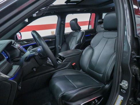 Used 2024 Jeep Grand Cherokee L Overland w/ Advanced Protech Group III AWD/4WD image 10