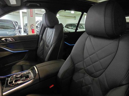 Used 2026 BMW X5 xDrive50e w/ M Sport Package AWD/4WD image 21