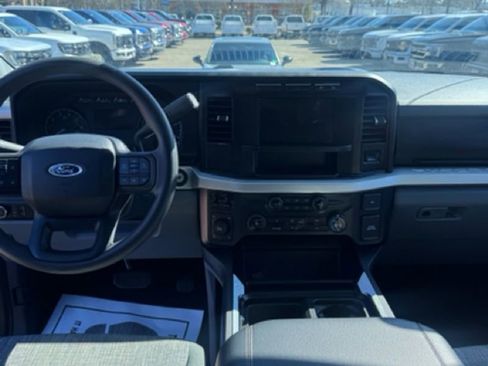Used 2024 Ford F250 XLT w/ FX4 Off-Road Package image 13