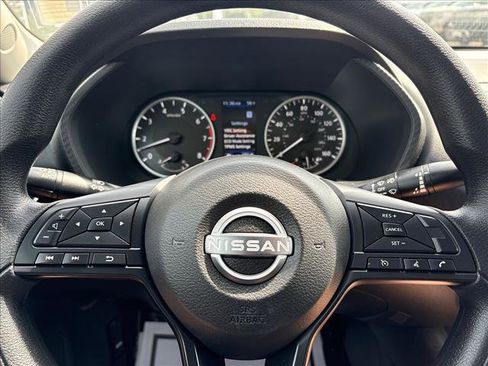 Used 2025 Nissan Sentra S FWD image 16