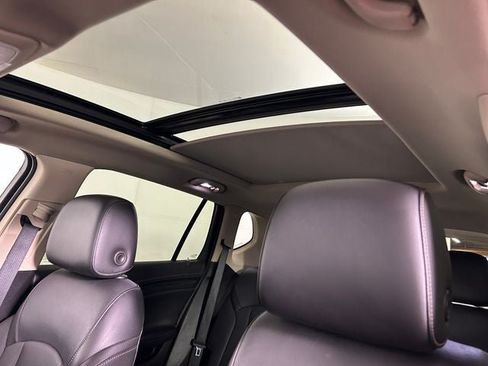 Used 2017 Buick Envision Essence FWD image 12