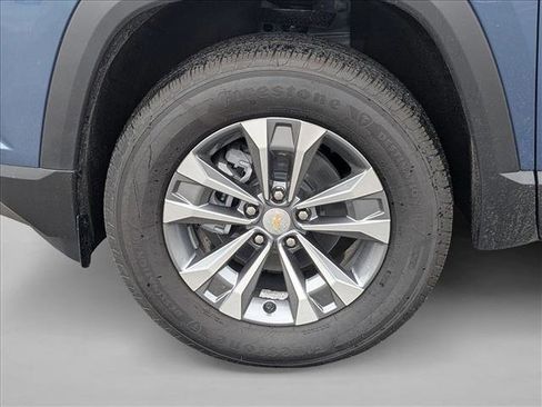 New 2026 Chevrolet Equinox LT w/ Safety and Technology Package FWD image 9