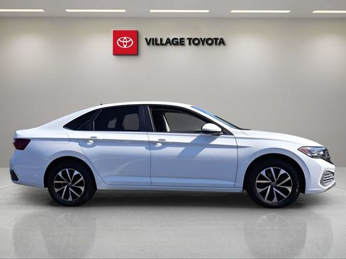 Used 2023 Volkswagen Jetta S FWD image 6