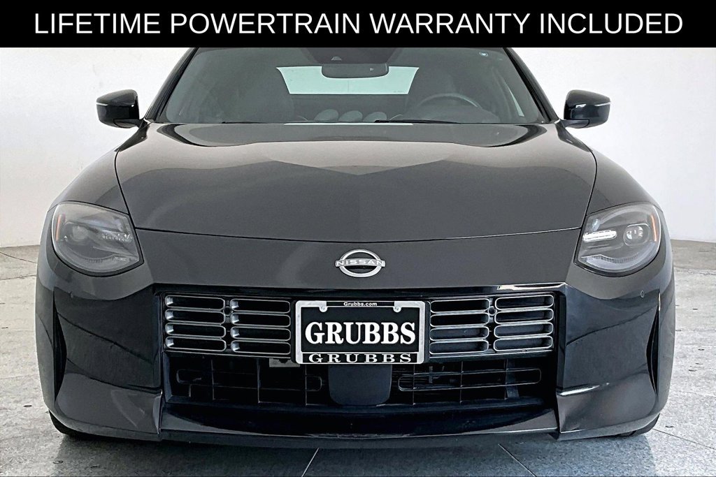 Used 2025 Nissan Z Performance w/ Floor Mat Package RWD image 4