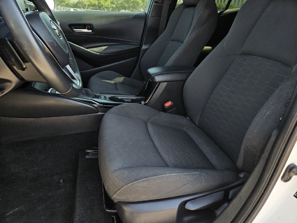 Used 2022 Toyota Corolla SE FWD image 14
