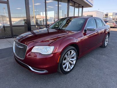 Used 2018 Chrysler 300 Touring w/ Chrome Appearance Package