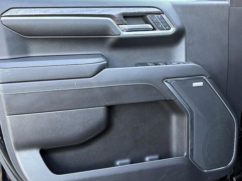 Used 2024 Chevrolet Silverado 1500 LTZ w/ Technology Package image 17